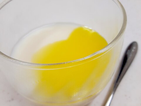 かき氷シロップで(^^)甘酒のレモンミルクゼリー♪